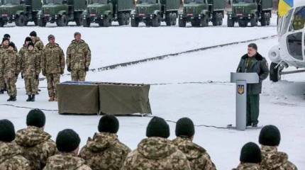 Порошенко передал военную технику ВСУ, Тымчук снова "обнаружил" российские войска в Донбассе