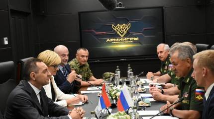 Белград пригласил Сергея Шойгу оценить боеготовность сербской армии