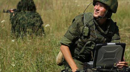 Связисты Южного военного округа осваивают новую портативную станцию спутниковой связи