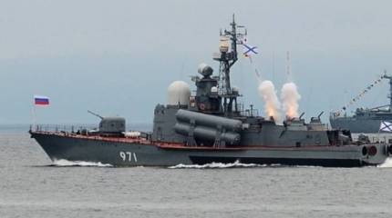Морская бригада взяла под охрану черноморских газодобытчиков
