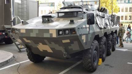Созданный в единственном экземпляре опытный образец украинского БТР-60ХМ «Хорунжий» замечен в районе линии боевого соприкосновения