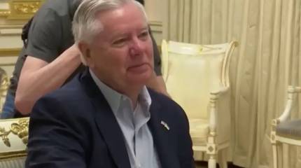 Американский сенатор заявил, что продолжение военных действий – лучшее, что может сделать Киев