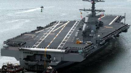 На новейшем авианосце ВМС США "Джеральд Форд" опять возникли проблемы