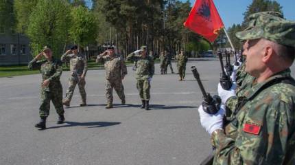 Коронавирус делает НАТО небоеспособным