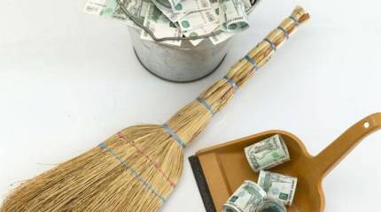 Экономисты посчитали деньги россиян. О разрыве между богатыми и бедными