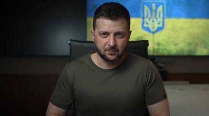 Зеленский потребовал от российских войск покинуть Мариуполь