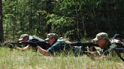 В районе Новомихайловки боевики нацбата расстреляли подразделение ВСУ при попытке сложить оружие
