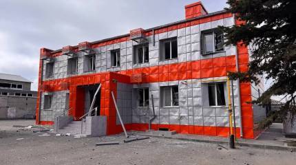 Боевики киевского режима атаковали Луганск беспилотниками