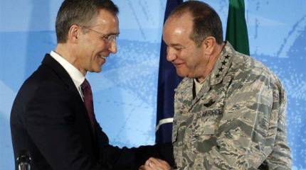 Руководство НАТО: ИГИЛ и Россия мешают процветанию миллиардов людей