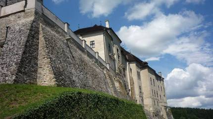 Семейный замок: Чески-Штернберк