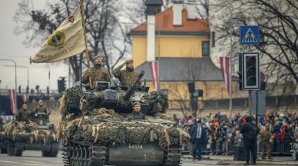 В Латвии призывников на срочную службу набрали путём проведения лотереи