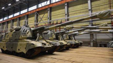 "Уралтрансмаш" отчитался о передаче Минобороны модернизированных самоходных гаубиц 2С19М2