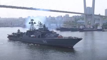 Модернизированный фрегат «Маршал Шапошников» начал испытания систем вооружения