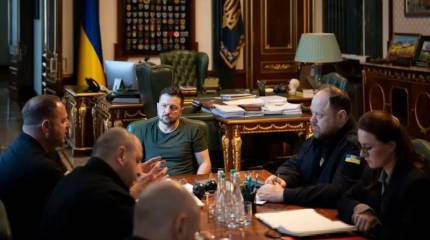 В окружении Зеленского лучшим вариантом итогов переговоров на Аляске назвали 60-дневное перемирие по линии фронта