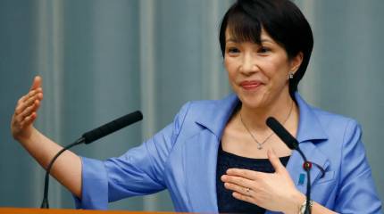 Японский премьер допускает размещение ЯО США в своей стране, которую США бомбили