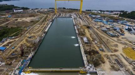 На судостроительном комплексе «Звезда» установлен затвор сухого дока