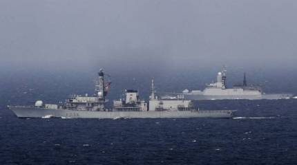 Британский фрегат "сопроводил" два российских корвета в районе Ла-Манша