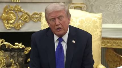 WSJ: Трамп утвердил «средний» пакет санкций против России