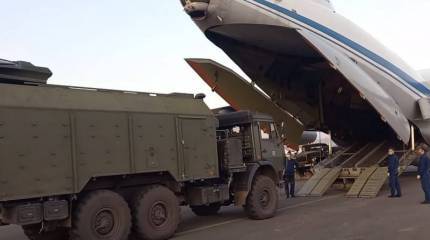 Минобороны продолжает переброску миротворцев в Нагорный Карабах