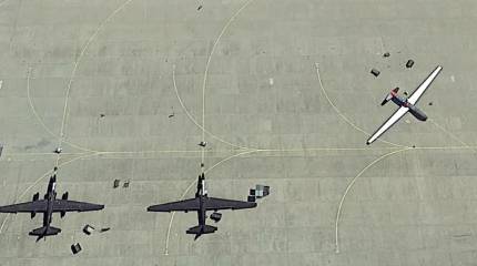 Разведывательная авиация ВВС США на спутниковых снимках