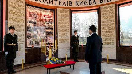 Президент Украины раскритиковал советское руководство и командование за «жестокость» при освобождении Киева от нацистов