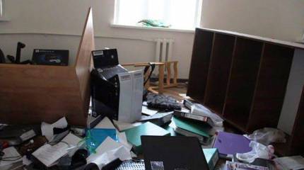 Госдеп призвал наказать участников разгрома офиса правозащитников в Чечне