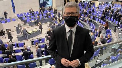 Украинский посол в Берлине заявил о «запахе сажи российских танков, который чувствуют украинцы»