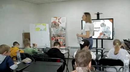 В школах Киева чаще говорят на русском: уже 82 процента учеников