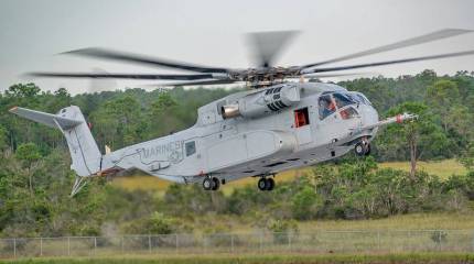 Морская пехота США получила первый серийный транспортный вертолёт CH-53K