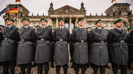 Германия возвращается.  Берлин возрождает немецкую армию