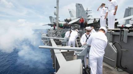 В КНДР отреагировали на визит американского атомного авианосца USS Ronald Reagan в Южную Корею