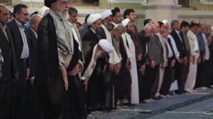 Аятолла Хаменеи: Иран вернётся к ядерной сделке только после отмены всех американских санкций