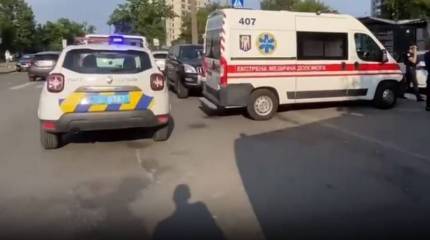 Обвиняемый в преступлениях бывший боец Нацгвардии Украины взорвал три гранаты в зале районного суда в Киеве