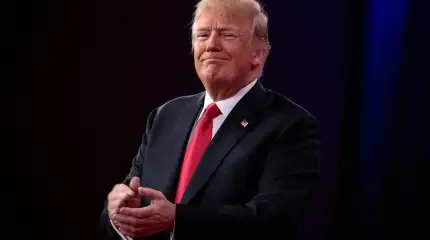 Ушаков: Россия поддержала бы выдвижение Трампа на Нобелевскую премию мира