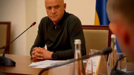 Узурпация власти: Зеленский лишил гражданства действующего мэра Одессы