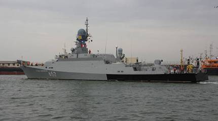 Россия и Казахстан начали совместные военно-морские учения в Каспийском море