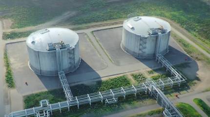 Запрет с отсрочкой: ЕС утвердил план полного отказа от российского СПГ