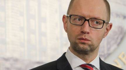 Яценюк в интервью латвийскому СМИ заявил, что украинская армия "охраняет мир и стабильность в Европе"