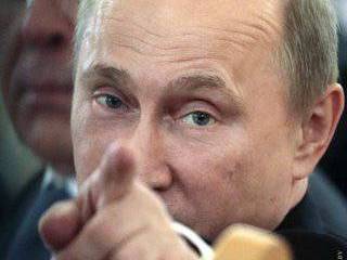 Биограф Путина: Президент боится предательства