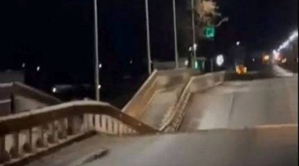 После подрыва моста под Мелитополем активные представители противника призывают ВСУ наступать с целью перерезать сухопутный коридор в Крым