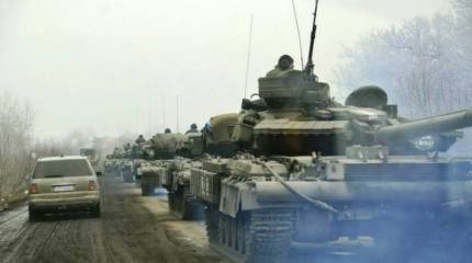 Киев перебросил в Донбасс эшелоны с танками, РСЗО и гаубицами