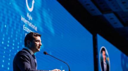 Лесть, печеньки и гопак