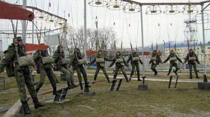 Награждение орденом Суворова 7-й гвардейской Краснознамённой десантно-штурмовой (горной) дивизии