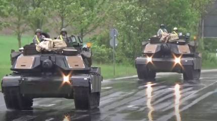 Американские войска совершают марш в граничащую с Украиной Словакию