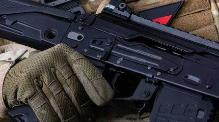 Удобство и польза: тактические перчатки для военнослужащих