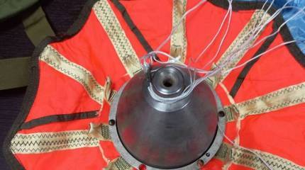 Остатки немецкого управляемого противотанкового суббоеприпаса от снаряда SMArt 155 обнаружены под Кременной