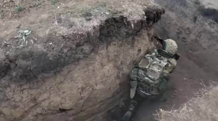 Украинские ресурсы сообщают о резкой активизации российских войск по всей линии фронта