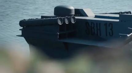 СБУ опубликовала видео, на котором морской дрон ведёт огонь из огнемётной системы якобы по российскому кораблю