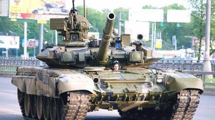 Видео из ведущего огонь сирийского Т-90А