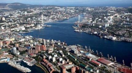 Военно-морской салон разделят